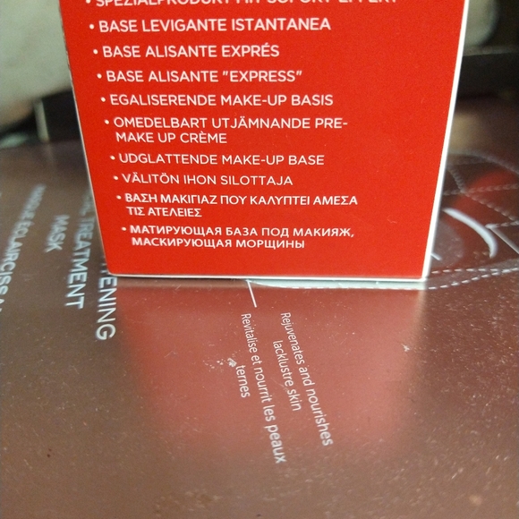 Clarins Instant Smooth - Picture 4 of 5